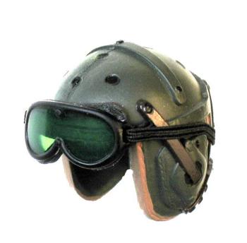 US 1/6th Army / Marine corps tanker helmet w/goggles WW2