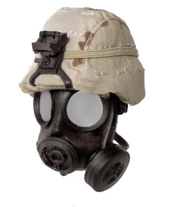 U.S. Army helmet Desert camo kevlor with MCU2/P Gas Mask