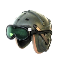 US 1/6th Army / Marine corps tanker helmet w/goggles WW2