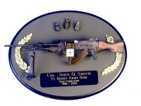 U.S. Army M-249 SAWS on painted wood plaque